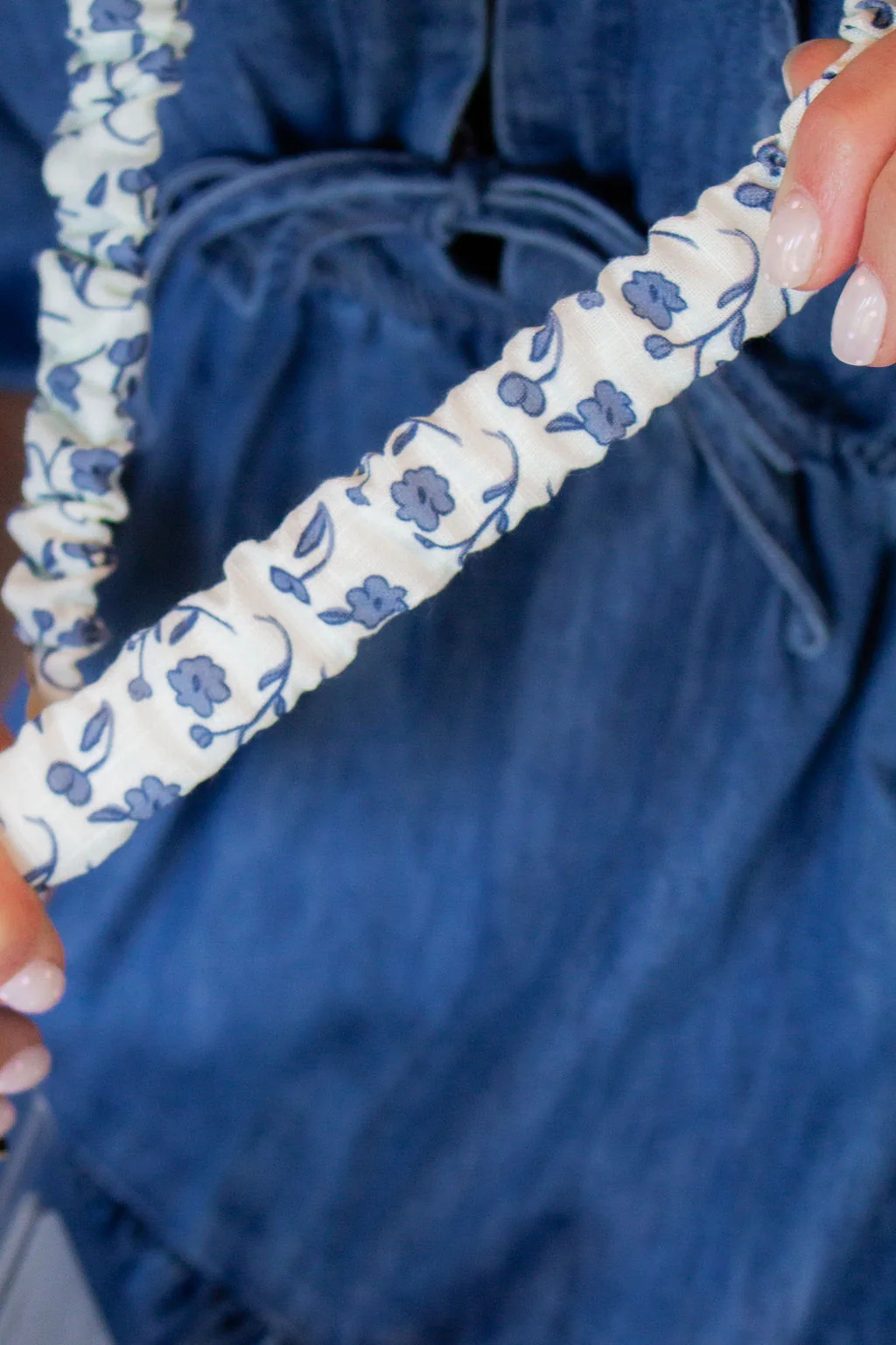Blue Floral Lanyard - Image 2