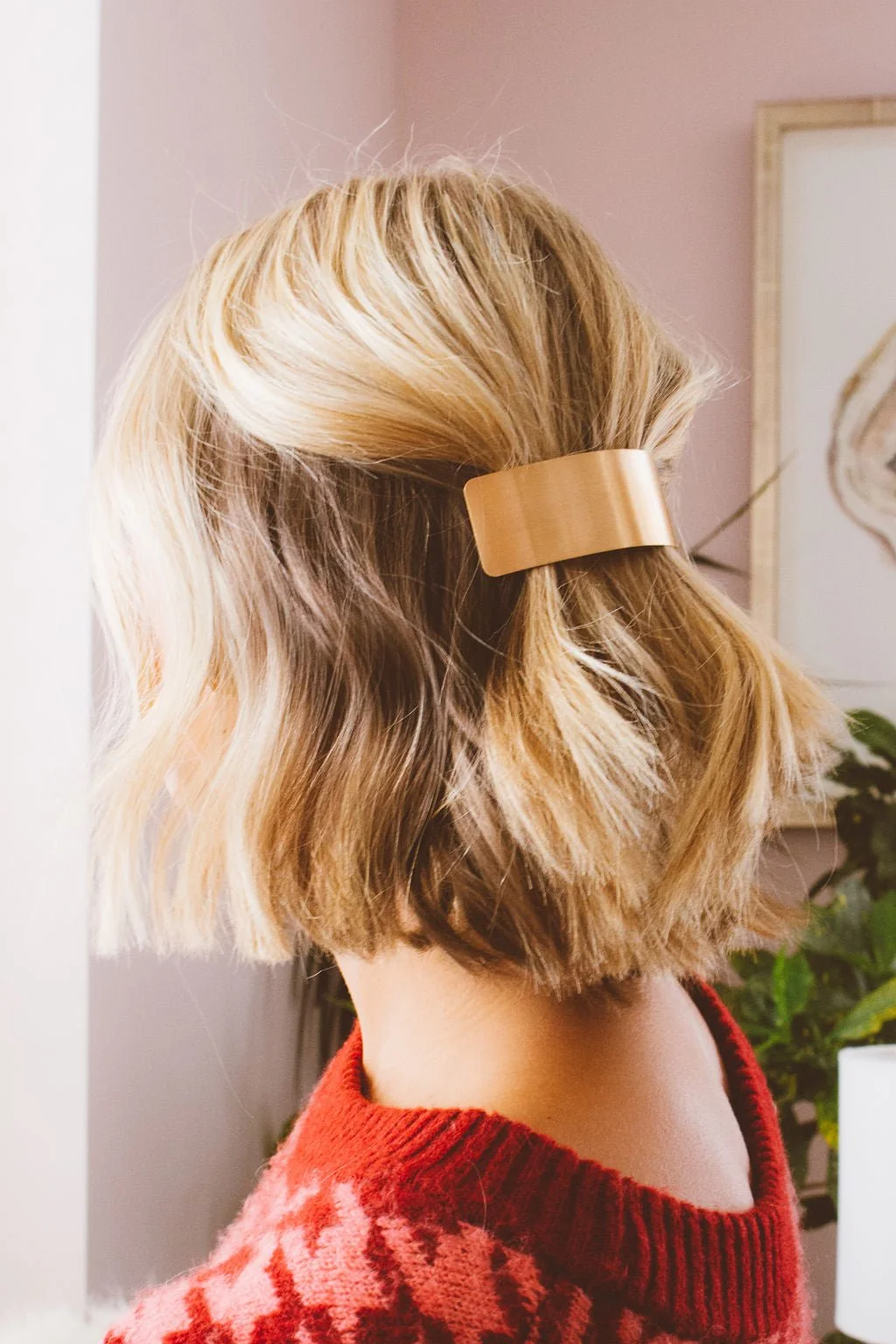 Brushed Bronze Bar Clip - Image 4