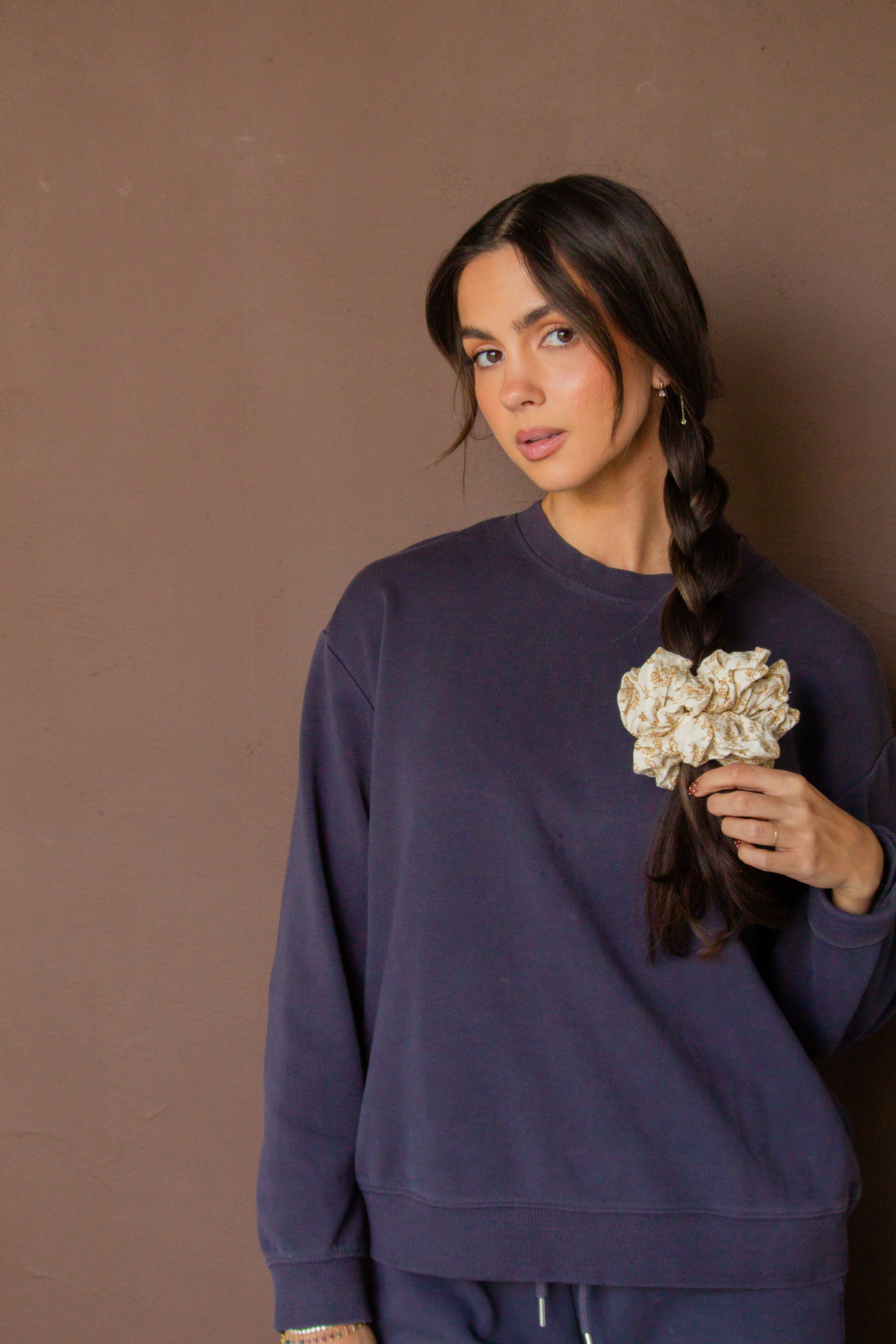 Creamy Floral Jumbo Scrunchie - Image 4