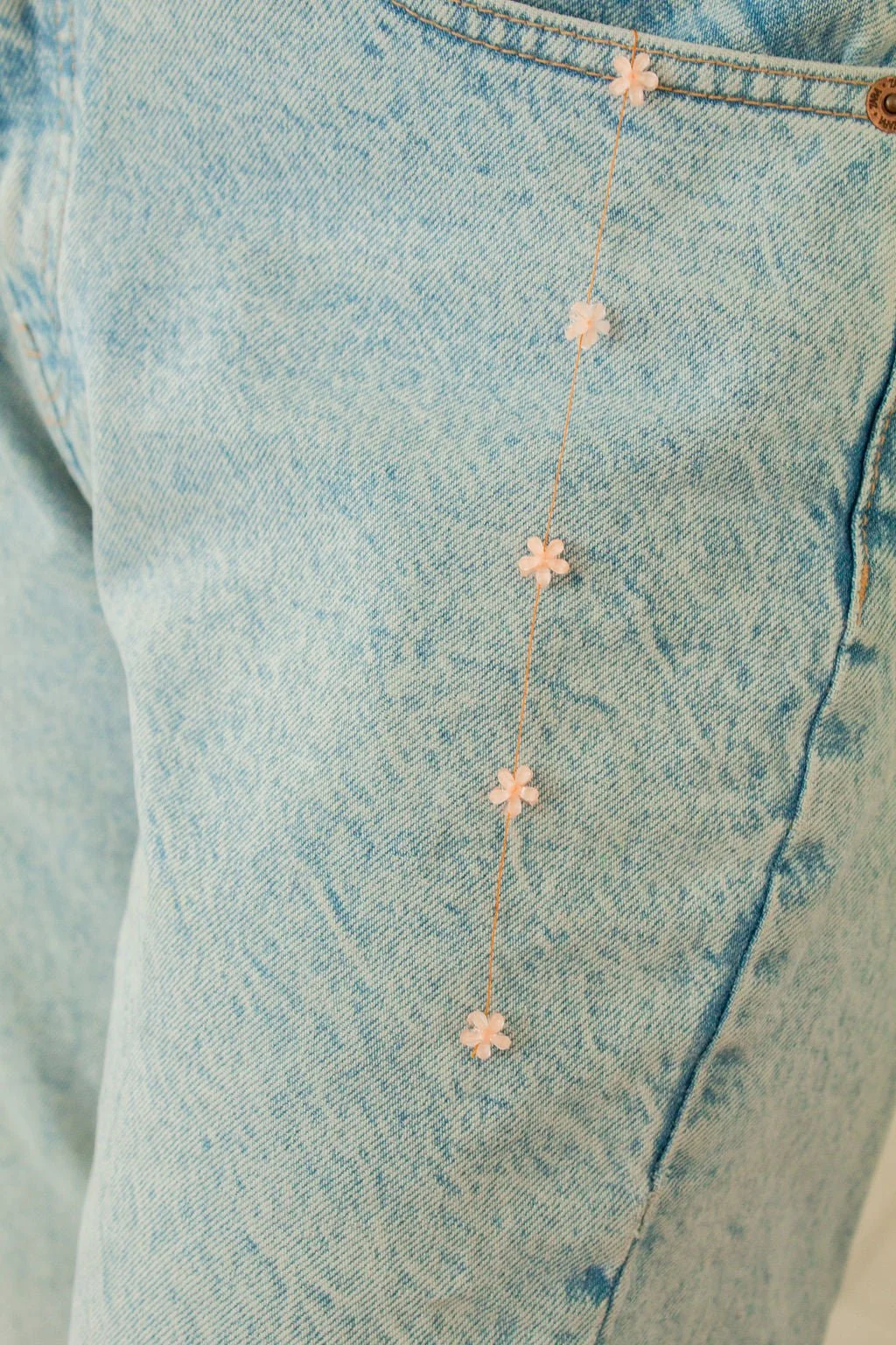 Crystal Flower Hair Chain - Image 2