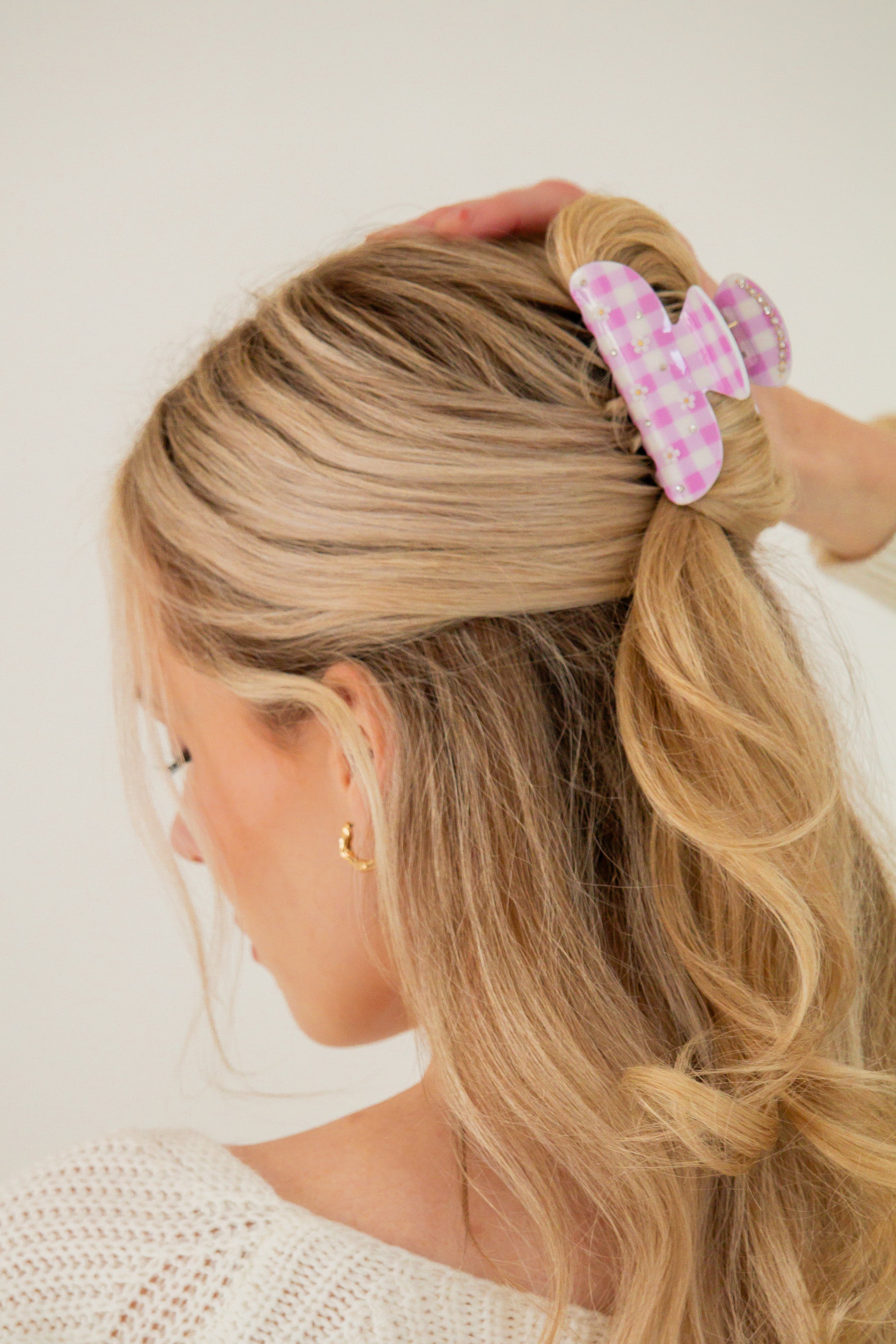 Daisy Checked Claw Clip - Image 3