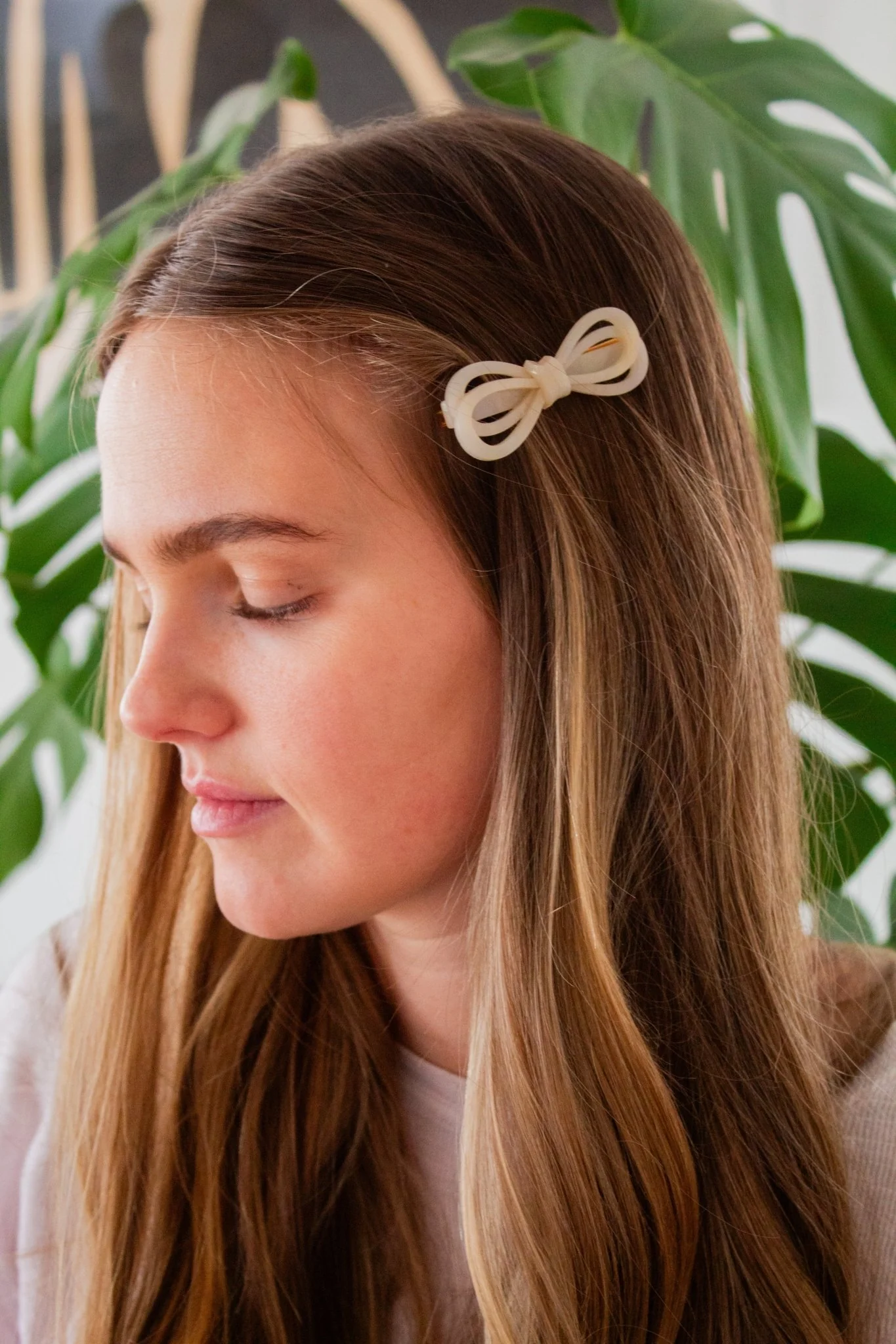Double Loop Bow Clip - Image 2