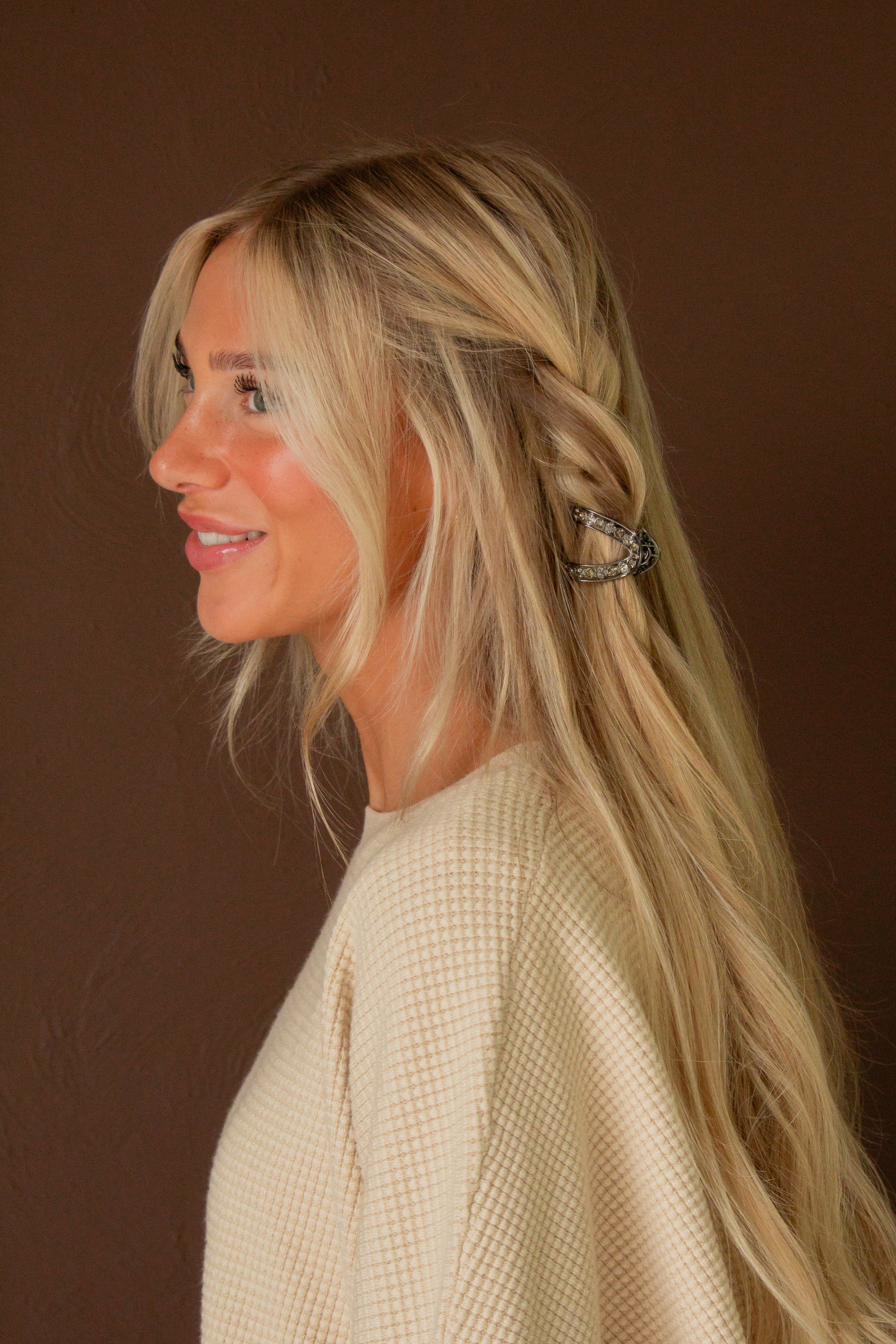 Gunmetal Claw Clip - Image 2
