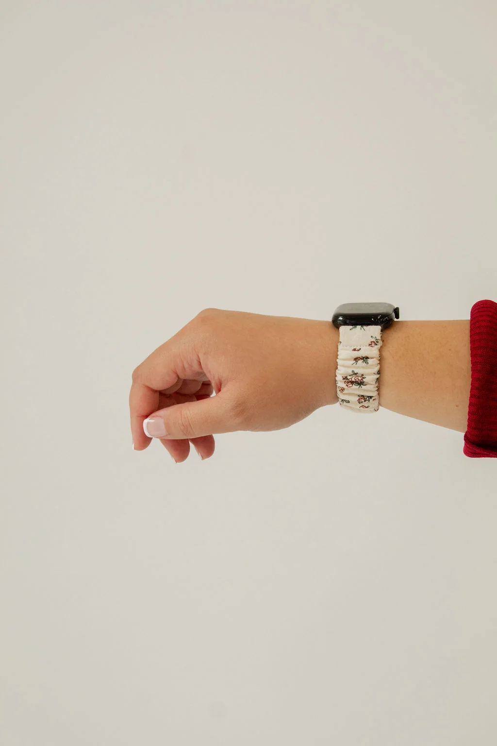 Holiday Floral Apple Watch Band - Image 5
