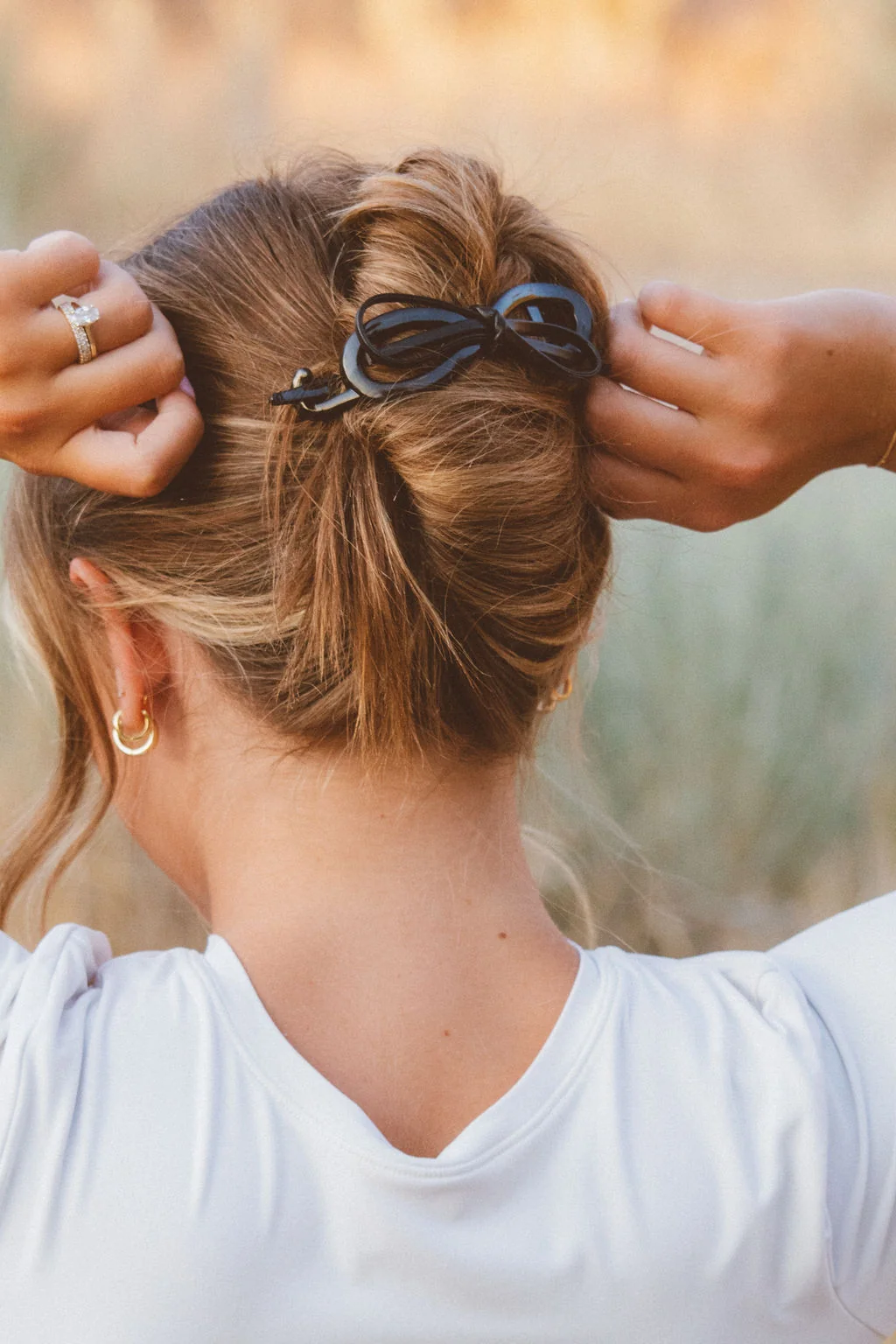 Infinity Bow Chignon Pin - Image 7