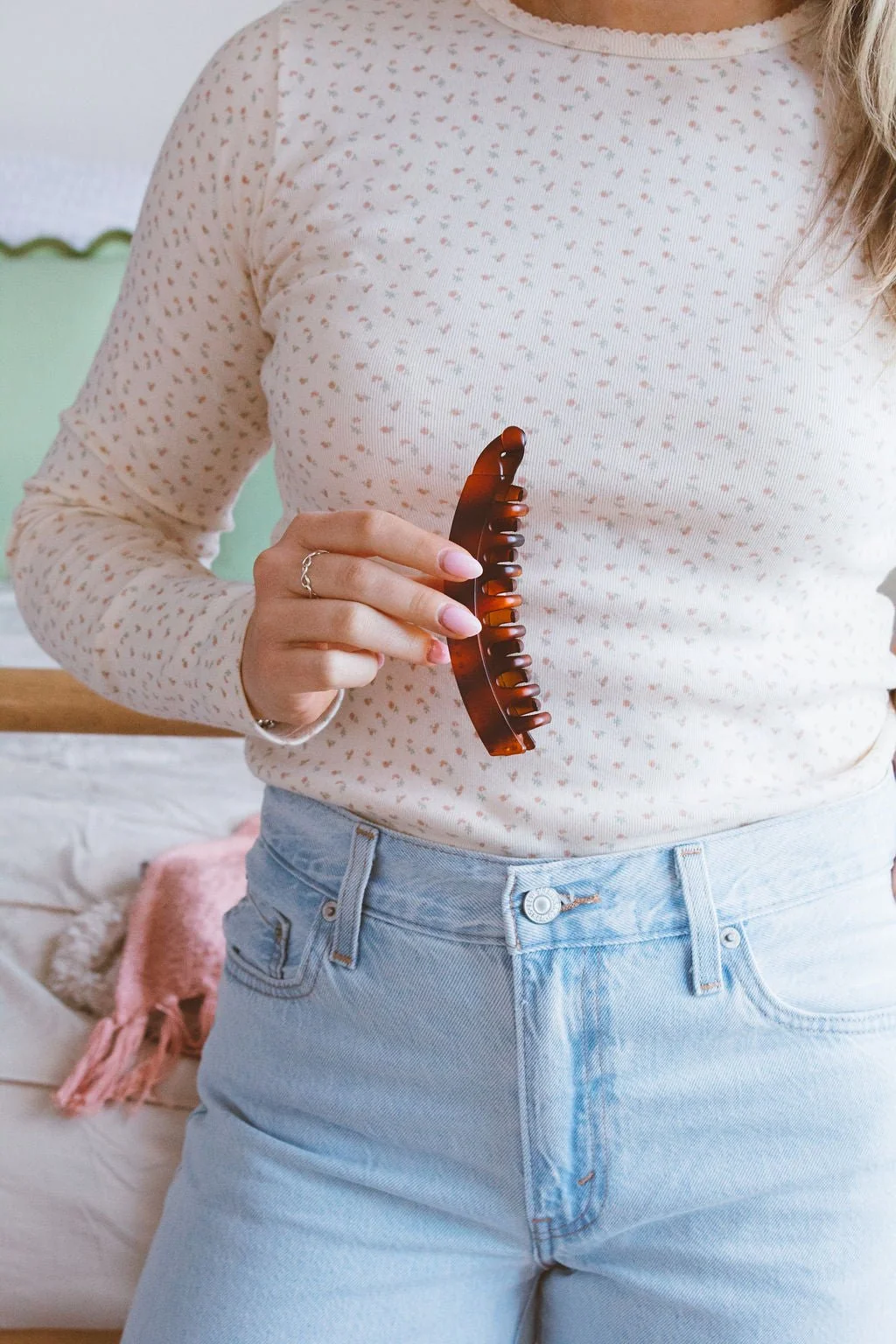 Large Banana Claw Clip - Image 13