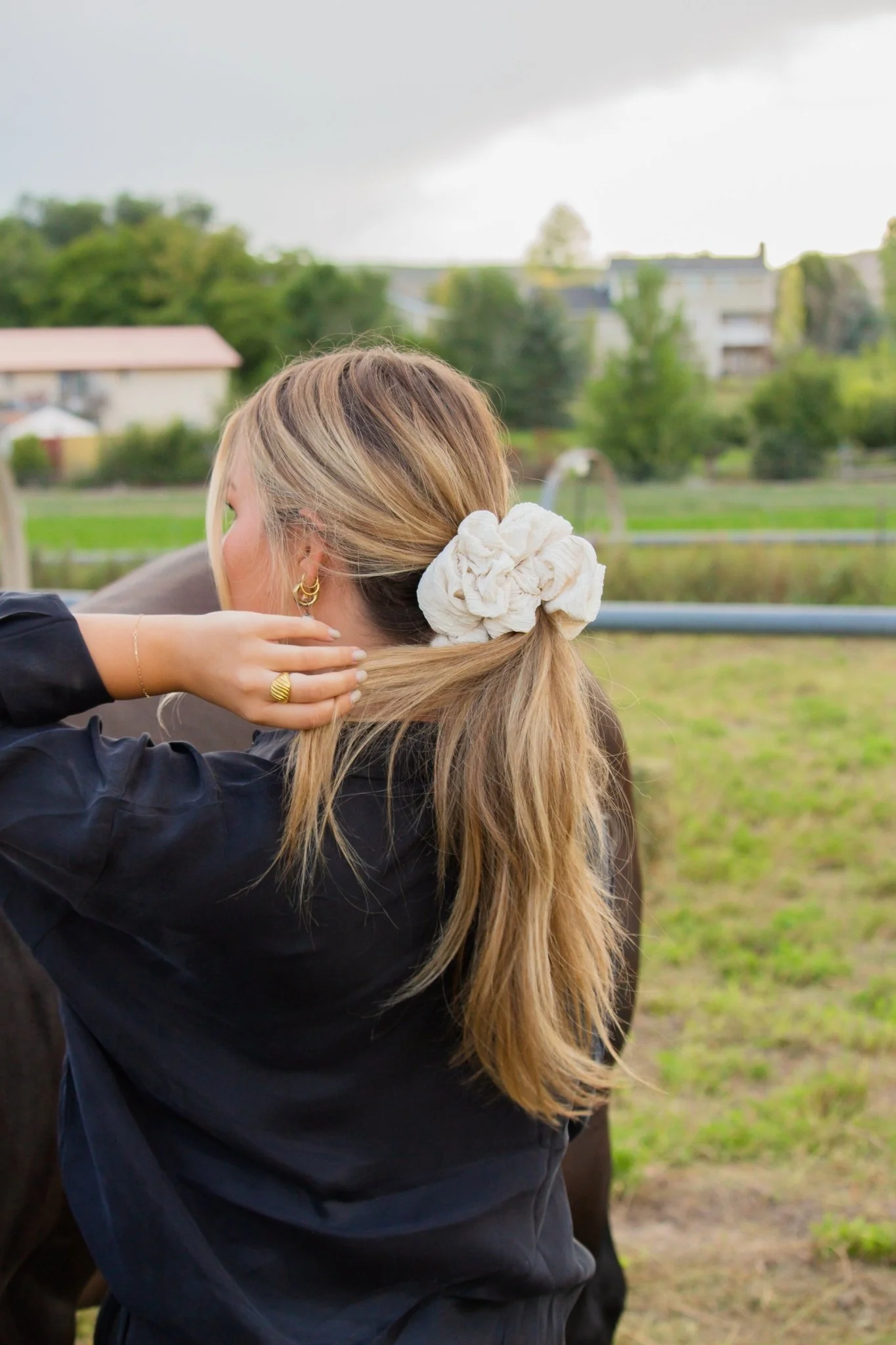Magnolia Jumbo Scrunchie - Image 3