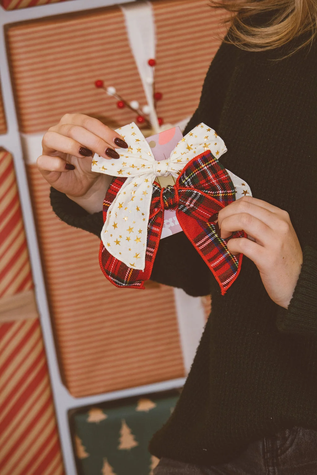 Merry and Bright Bow 2-Pack - Image 9