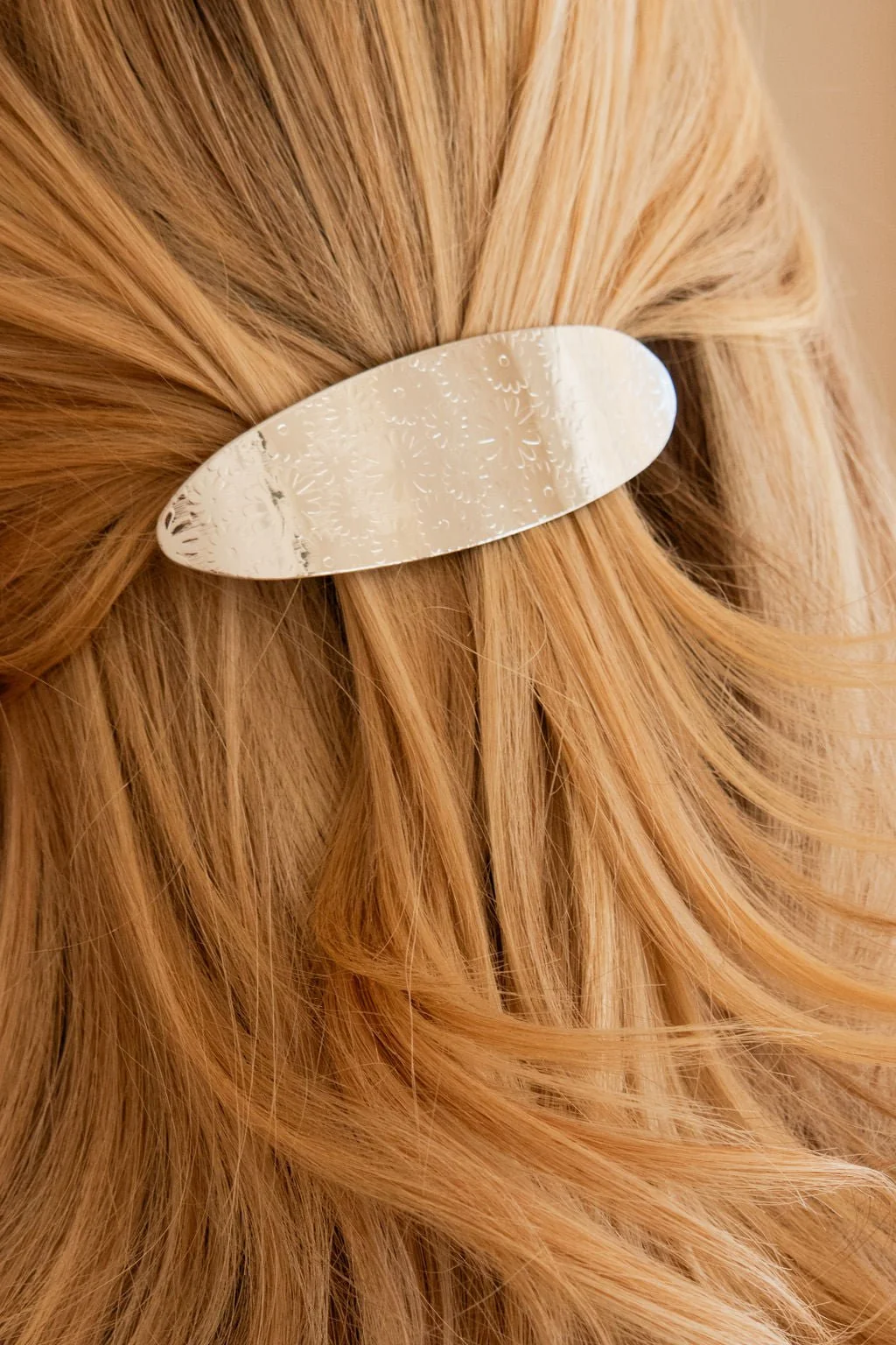Metal Daisy Barrette - Image 5