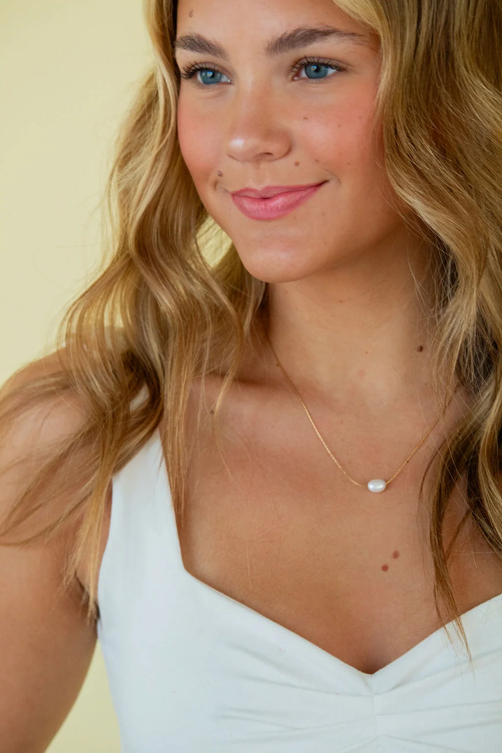 Echo Pearl Pendant Necklace - Image 4