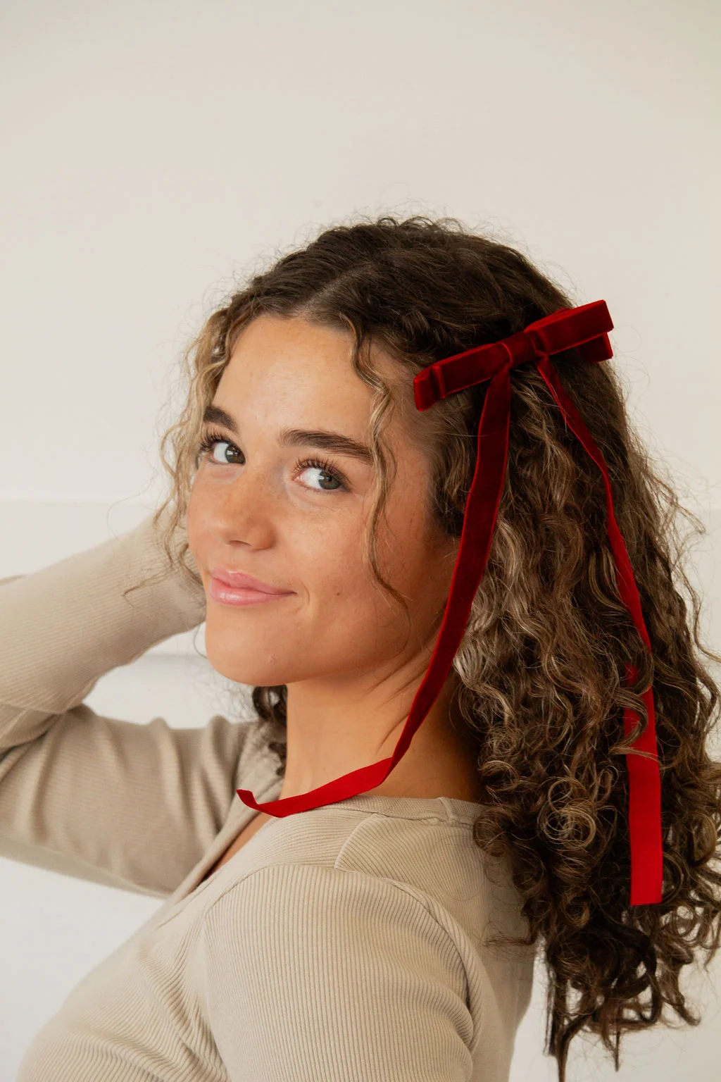 Red Velvet Double Bow Clip - Image 3