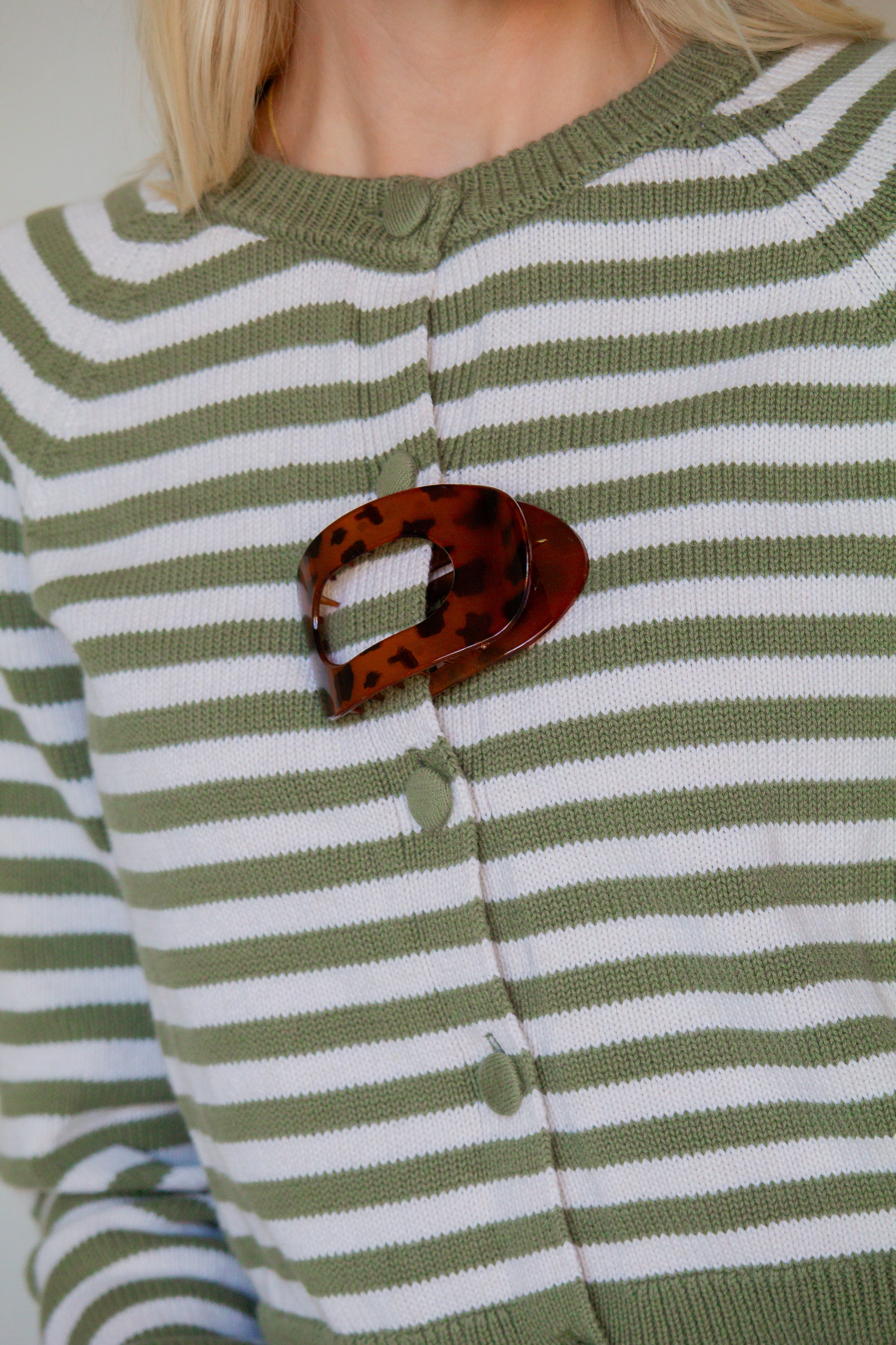Circle Cutout Flat Claw Clip - Image 13