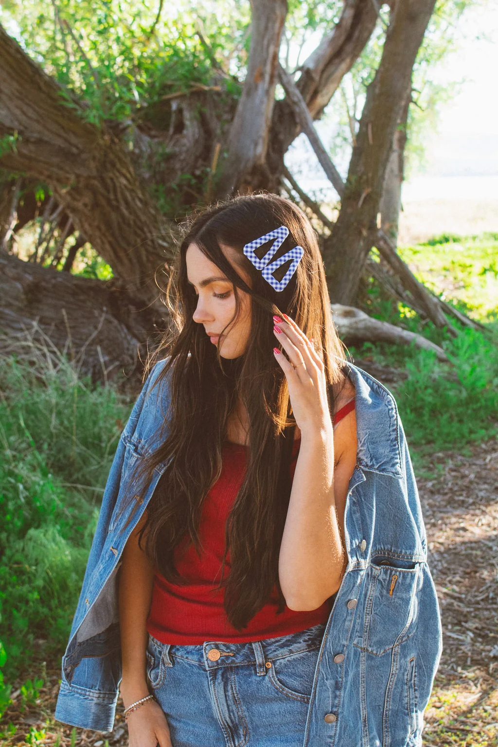 Bright Blue Gingham Triangle Snap Clips 2-Pack - Image 3