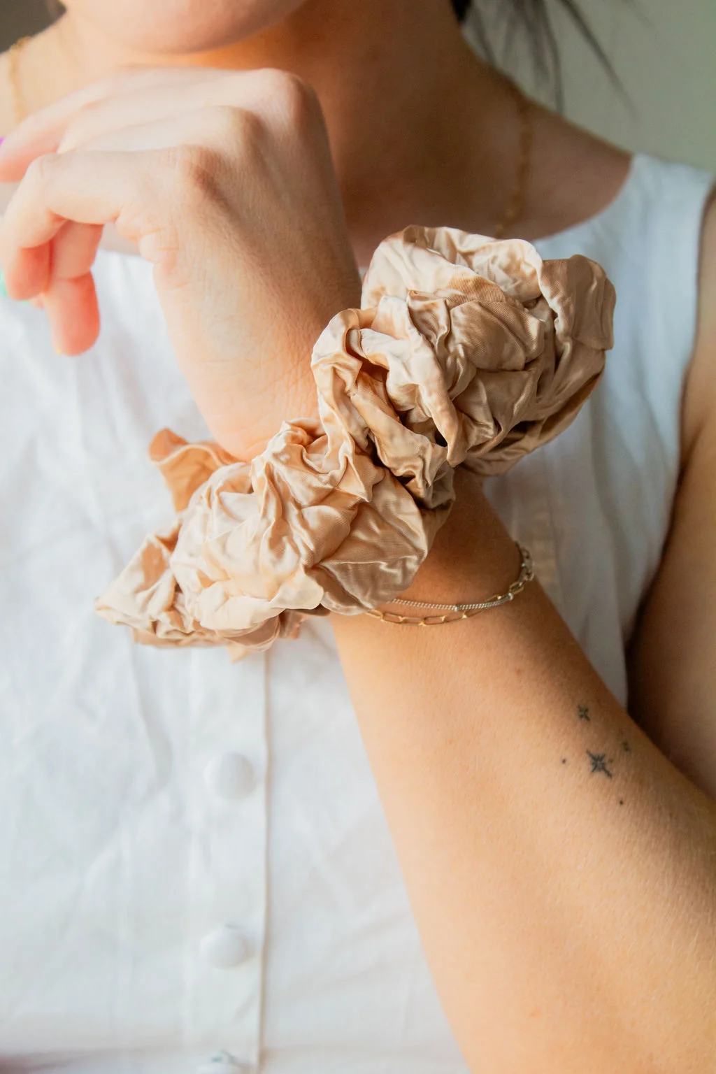 Silky Champagne Jumbo Scrunchie - Image 3
