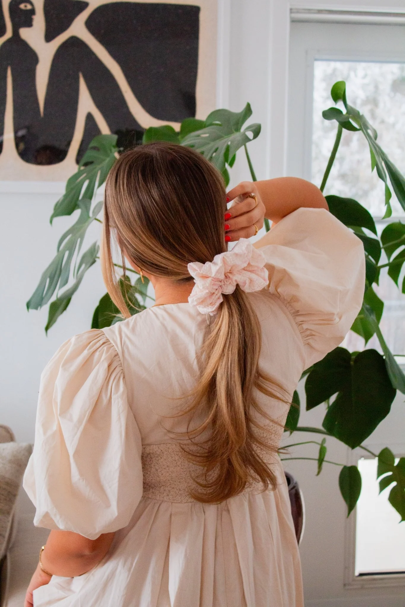 Sweet & Simple Gingham Scrunchie - Image 5