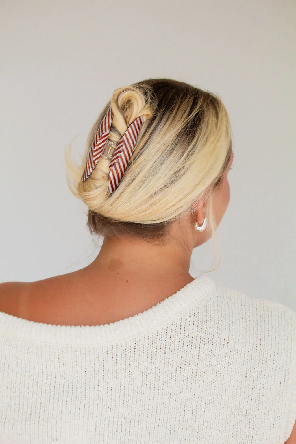 Toffee Striped Claw Clip - Image 3