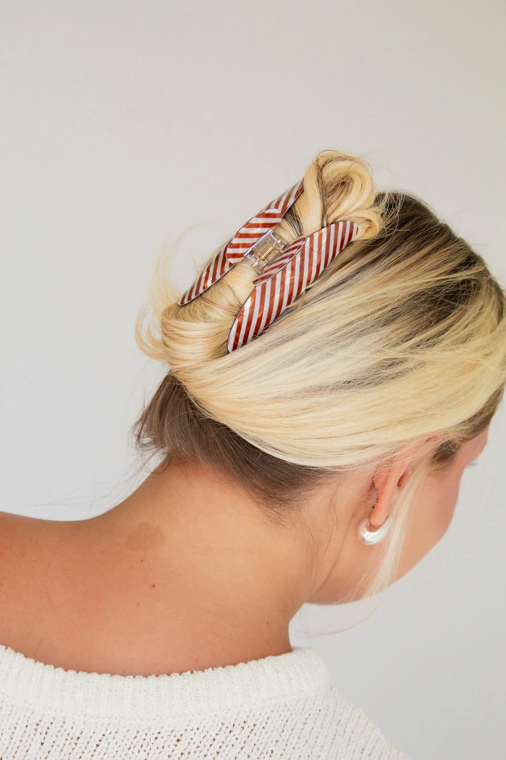 Toffee Striped Claw Clip - Image 4