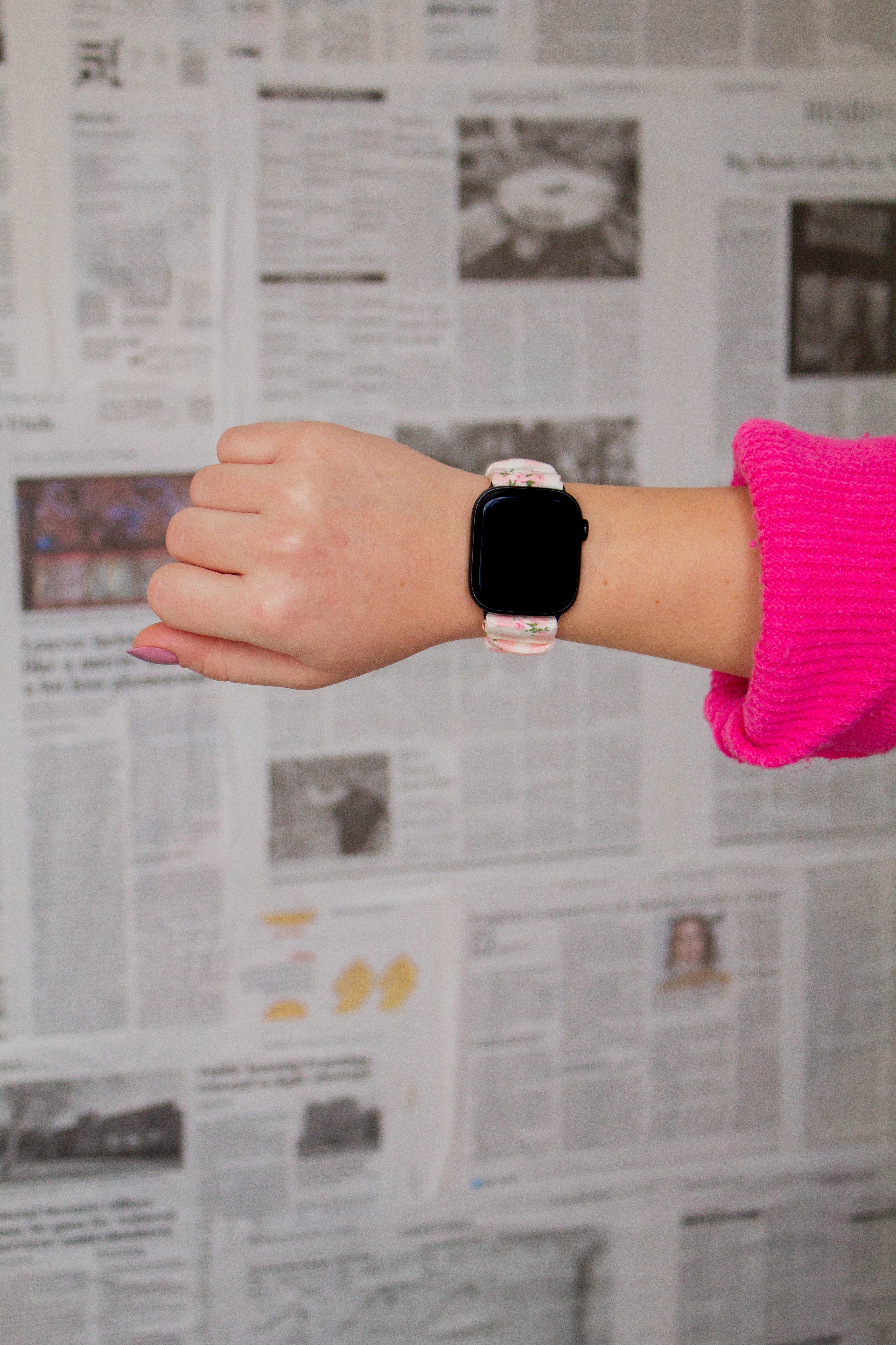 Valentine's Floral Apple Watch Band - Image 4