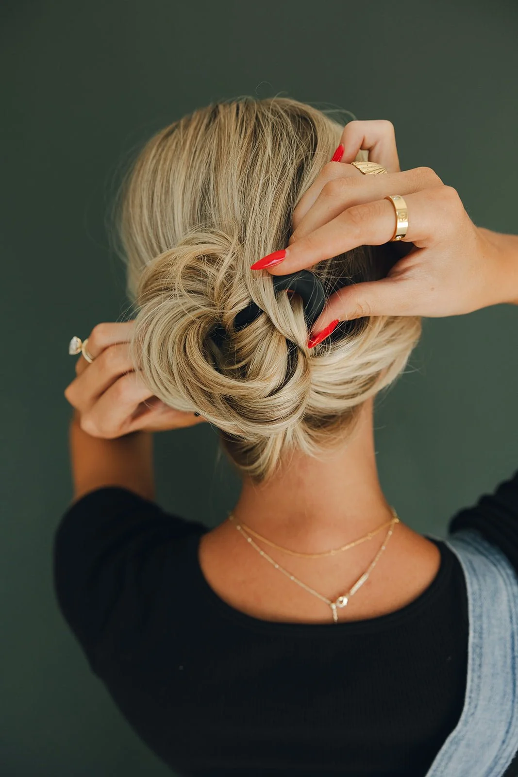 Wavy U-Shaped Hair Fork - Image 4